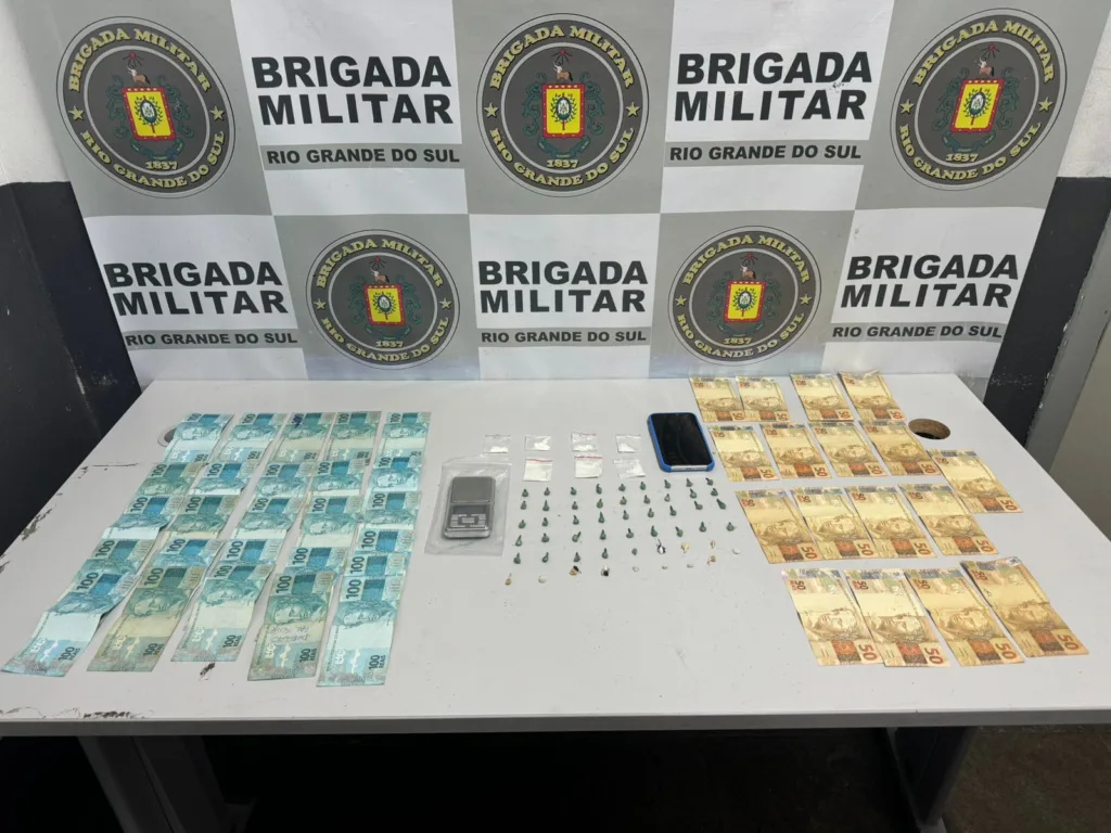 Homem com passagem policial por homicídio é preso pela Brigada Militar por tráfico de drogas em Caxias do Sul