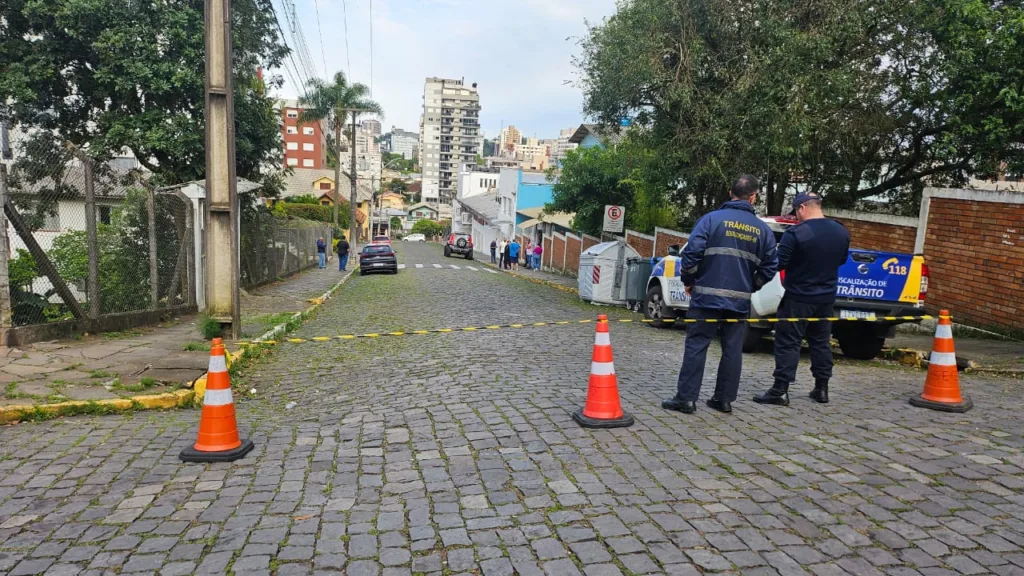 Rua Clídeo Miele, bairro São Francisco