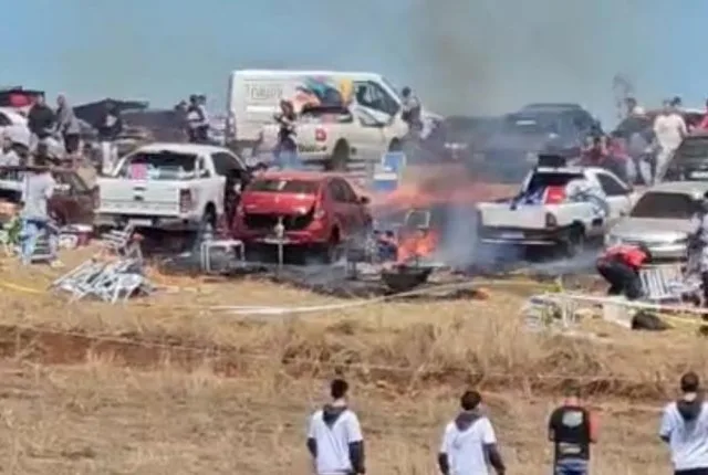 Ninguém ficou ferido no incidente que teria sido provocado por queda de churrasqueira.