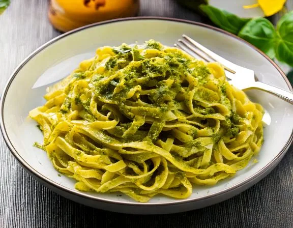 Cozinha Viva: Talharim ao molho pesto