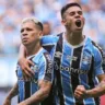 Grêmio vence Atlético-GO de virada e se afasta do Z-4 do Brasileirão