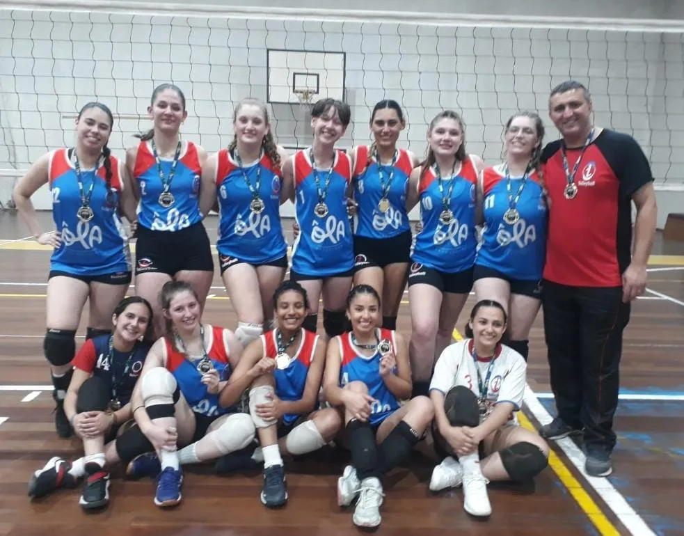 Equipe da Escola Imigrante disputa a fase final do Jergs