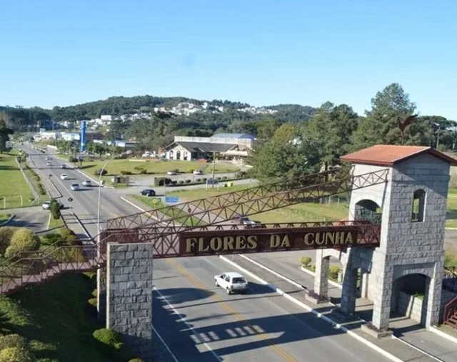 Curso visa capacitar agentes para o desenvolvimento do turismo de Flores da Cunha