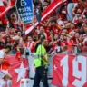 Com gol de Borré, Inter vence o Gre-Nal no Beira-Rio e encosta no G-4