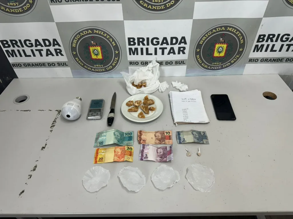 4º Batalhão de Choque prende homem por tráfico de drogas em Caxias do Sul