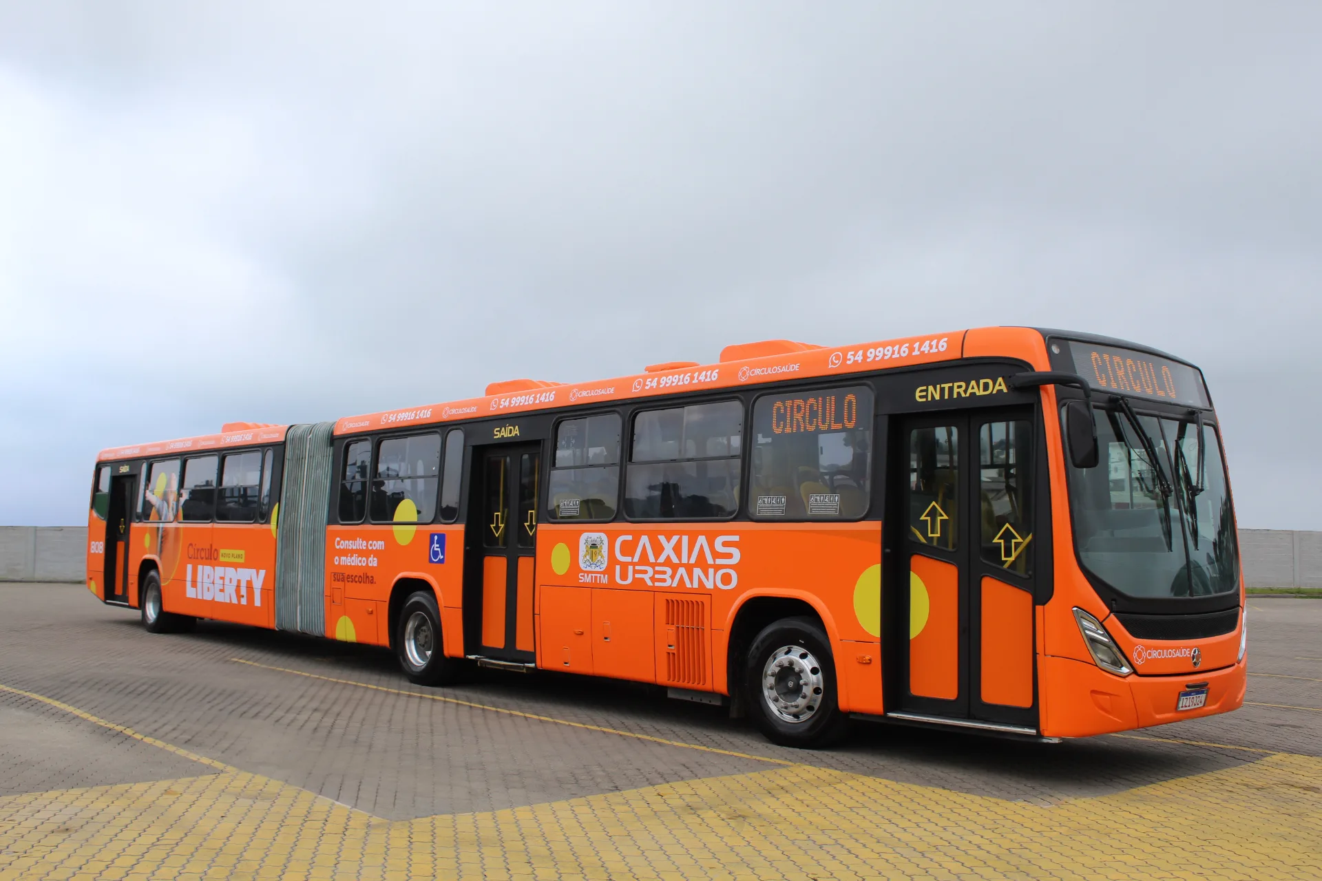 Espaços publicitários nos ônibus do transporte coletivo são ampliados em Caxias do Sul