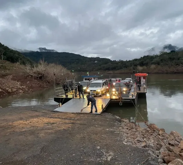 Travessia do Rio Taquari, entre Santa Tereza e São Valentim do Sul, terá um novo horário de operação.