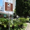 Um estabelecimento comercial, localizado na Praça Walter Galassi, centro de Bento Gonçalves, foi alvo de assaltantes, na manhã desta sexta-feira (29).