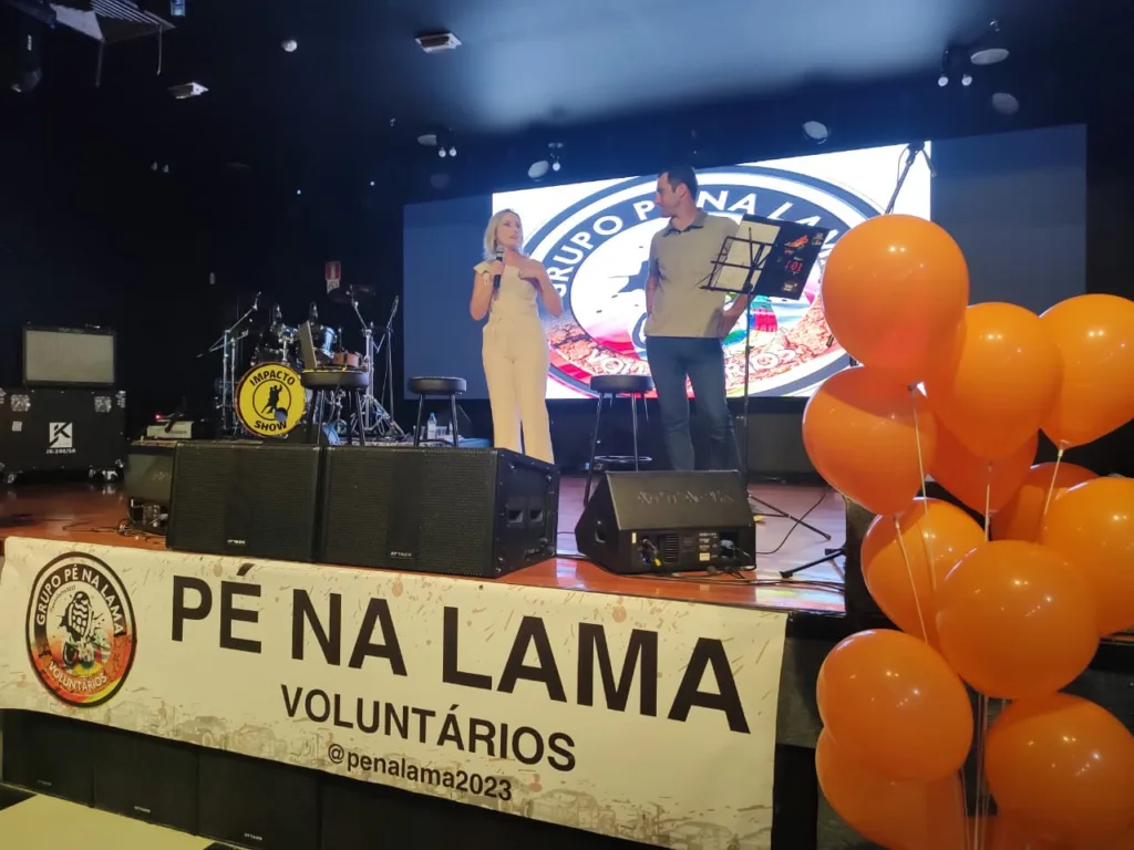 Grupo Pé na Lama celebra um ano de solidariedade com festa de confraternização