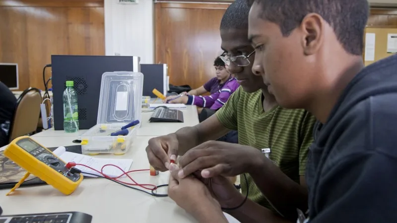 RS tem mais de 22 mil vagas gratuitas abertas para cursos técnicos 