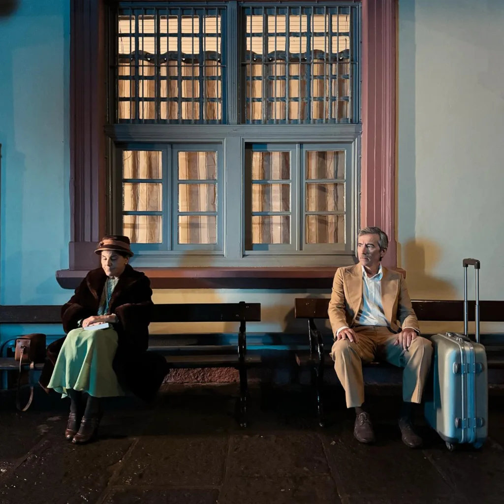 Foto: Os atores Liane Venturella e Nelson Diniz durante as gravações na Estação da Maria Fumaça/Divulgação/Crédito Boca Migotto