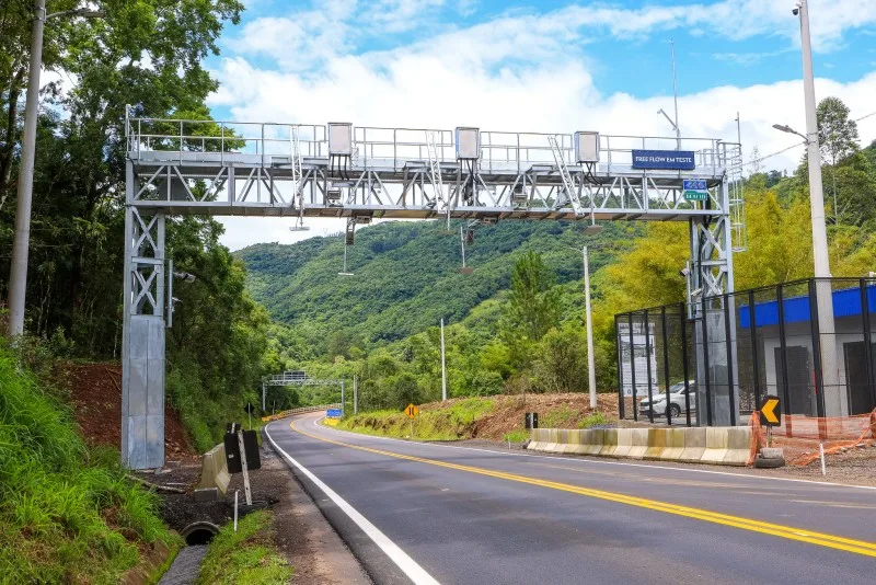 Free Flow completa um ano na Serra Gaúcha e Vale do Caí com redução da inadimplência