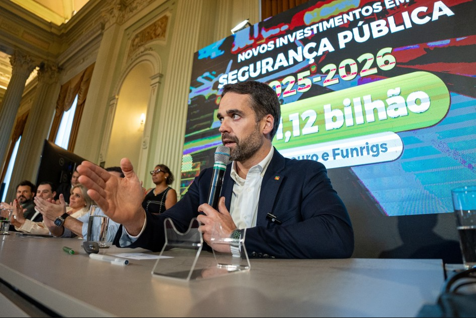 Segundo o Governador Eduardo Leite, os novos investimentos ampliarão a capacidade do estado para enfrentar o crime e proteger a população em caso de eventos climáticos