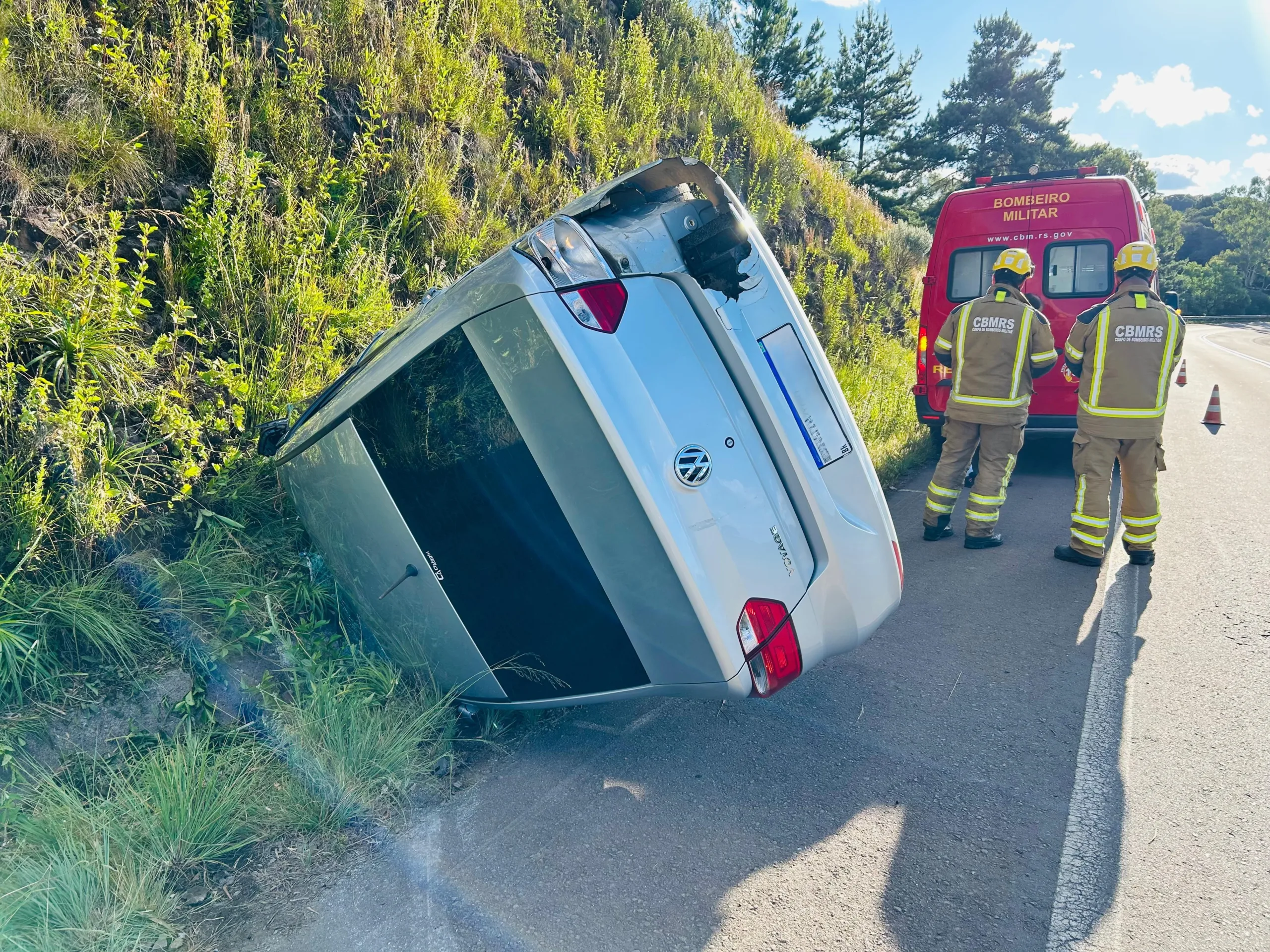 Acidente na Rota do Sol deixa duas pessoas feridas em Caxias do Sul