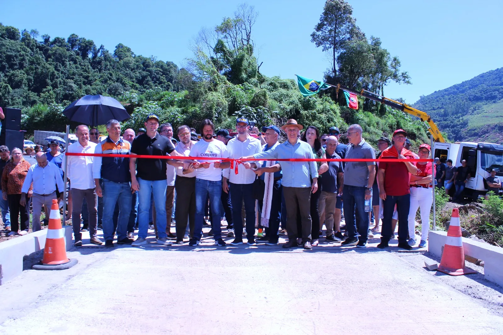 Cotiporã e Bento Gonçalves celebram reinauguração de ponte sobre o Rio das Antas