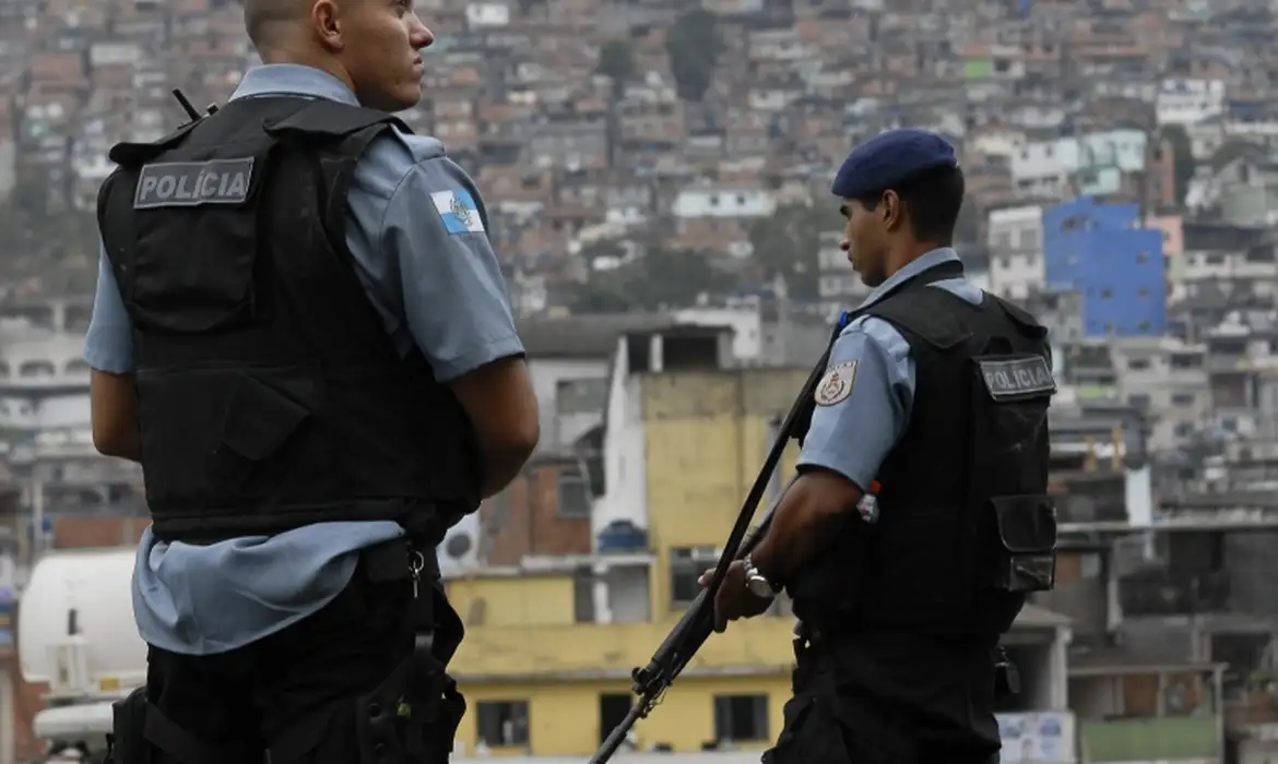 Governo Federal regula uso da força em operações policiais