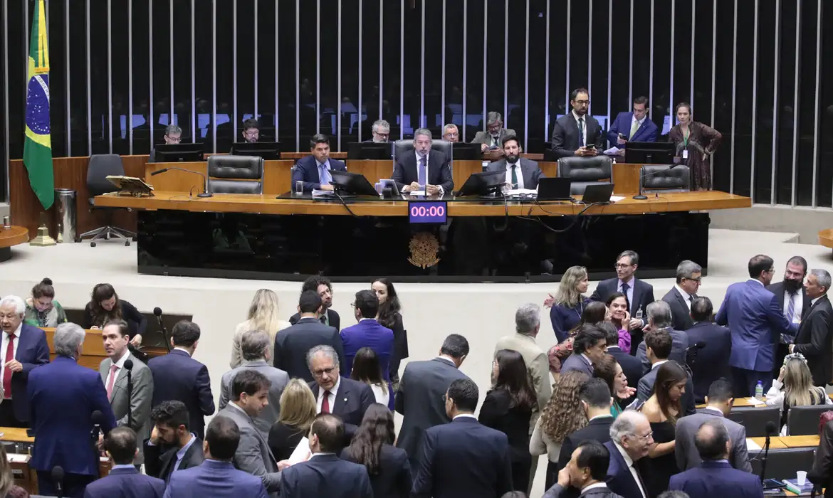 Deputados derrubaram alterações feitas pelo Senado