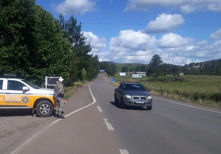 Com aumento no fluxo a partir de domingo (22), mais de 60 mil veículos devem utilizar a Rota do Sol neste Natal