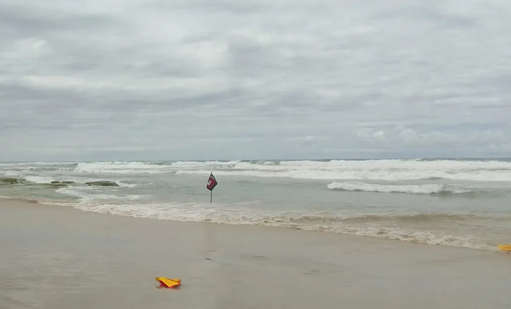 Jovem morre afogado em praia de Torres