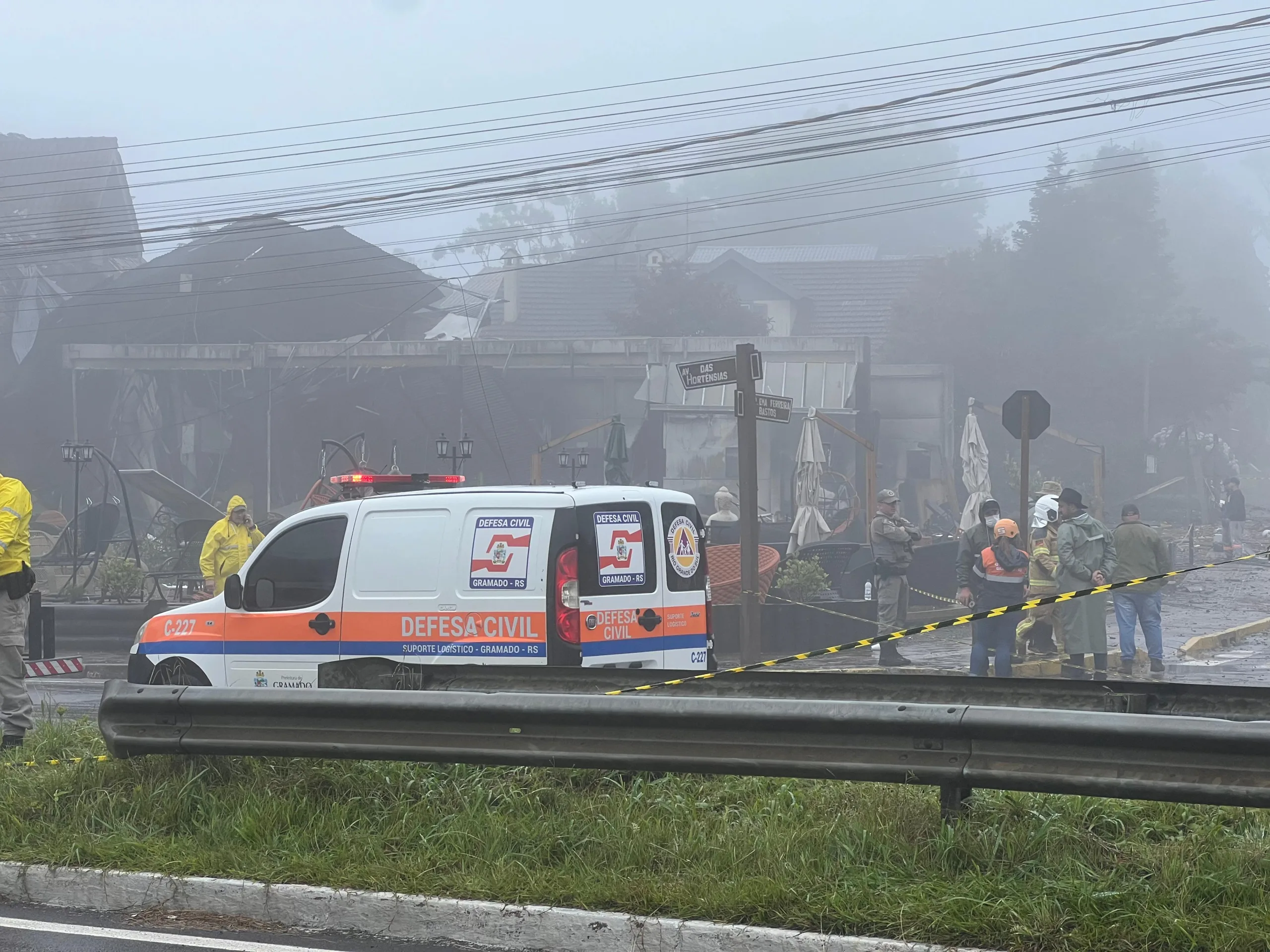 Duas vítimas da queda de avião em Gramado permanecem internadas