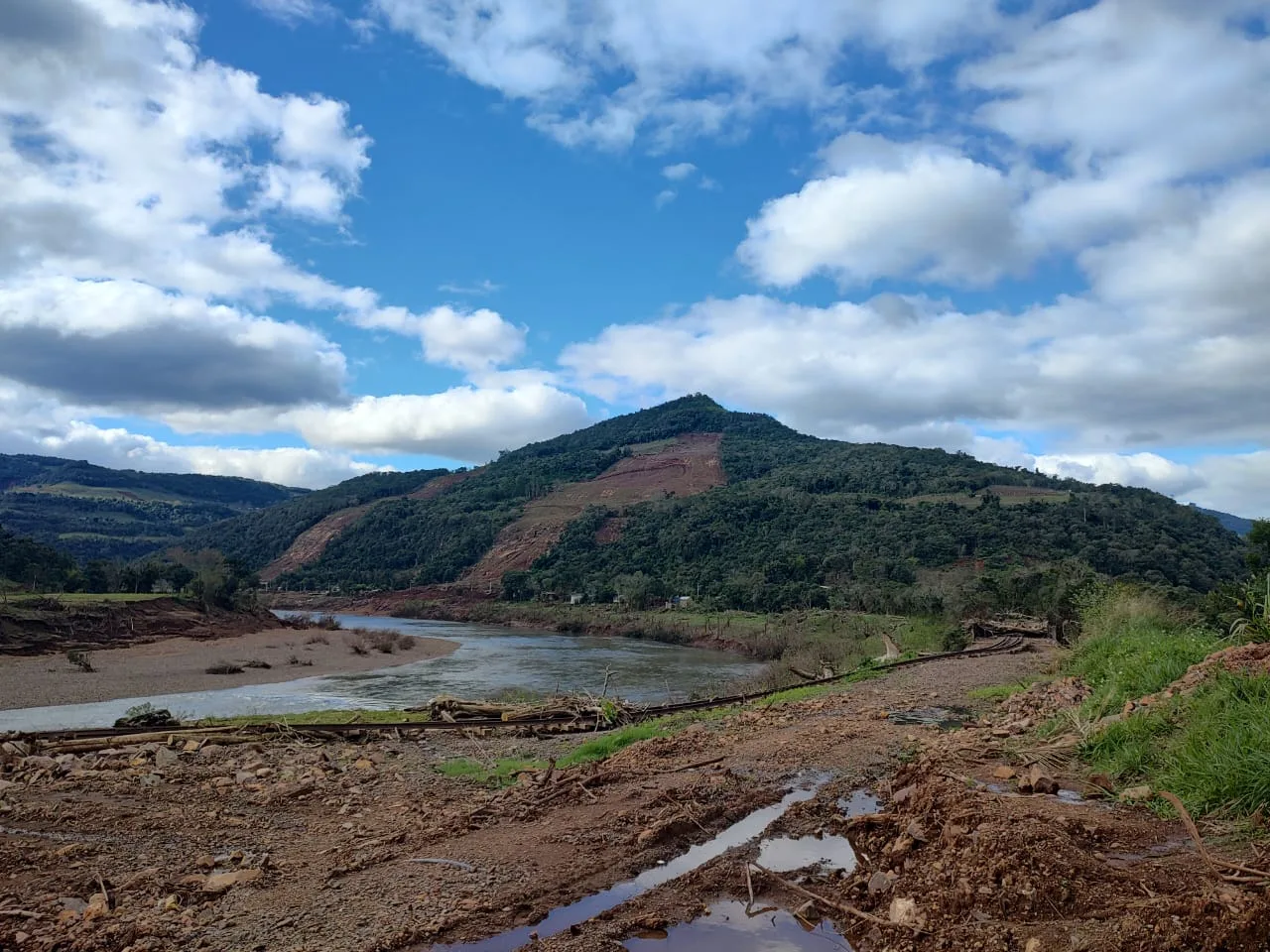 Deslizamentos na Serra Gaúcha