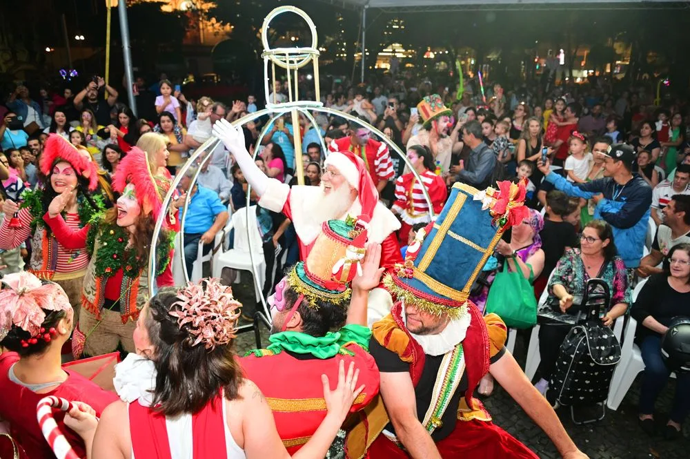 'Natal na Júlio' tem espaço ampliado na área central de Caxias do Sul