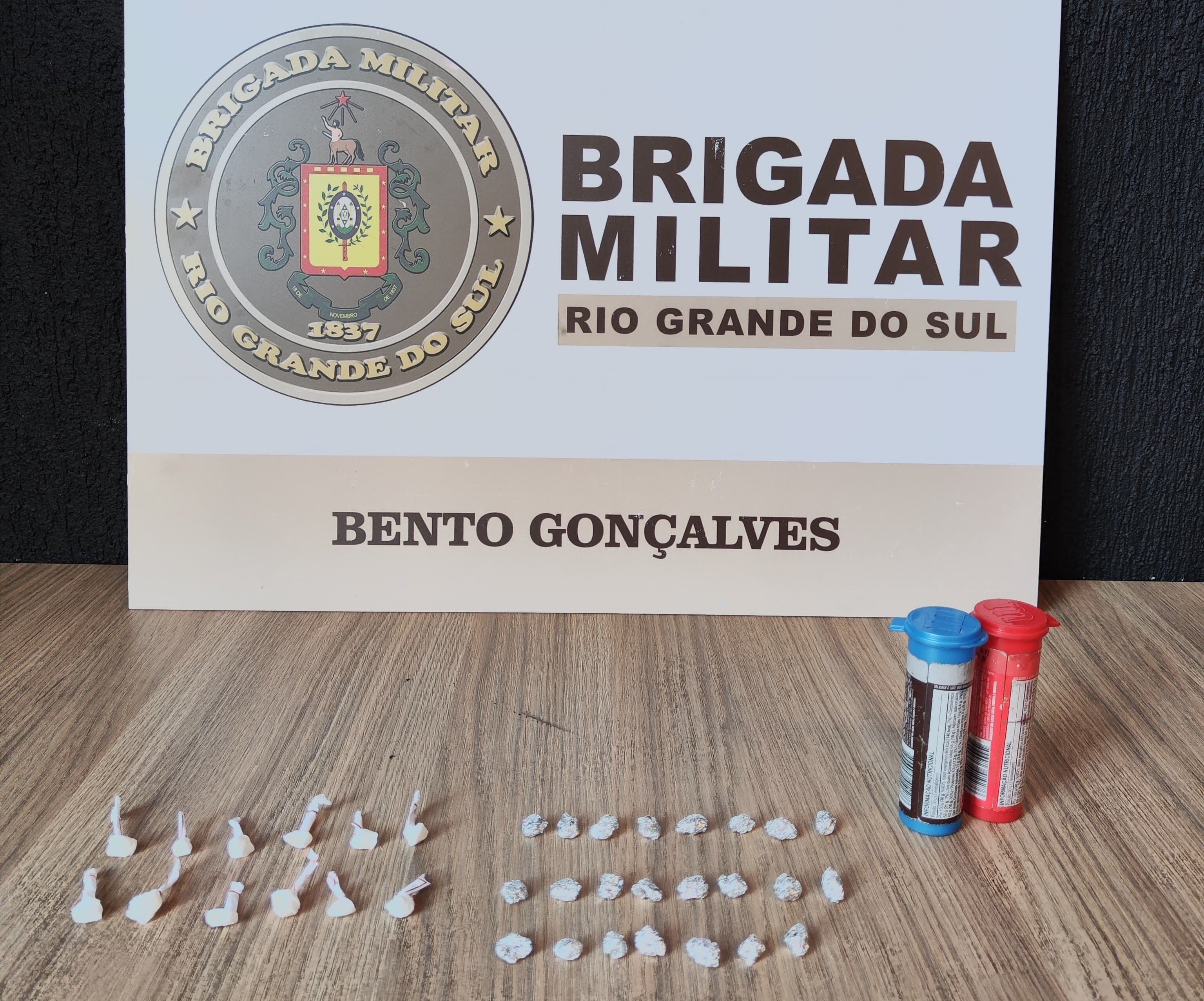 entorpecentes foram apreendidos pela Força Tática