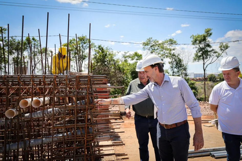 Governo estadual faz vistoria em obra de ponte entre Lajeado e Arroio do Meio