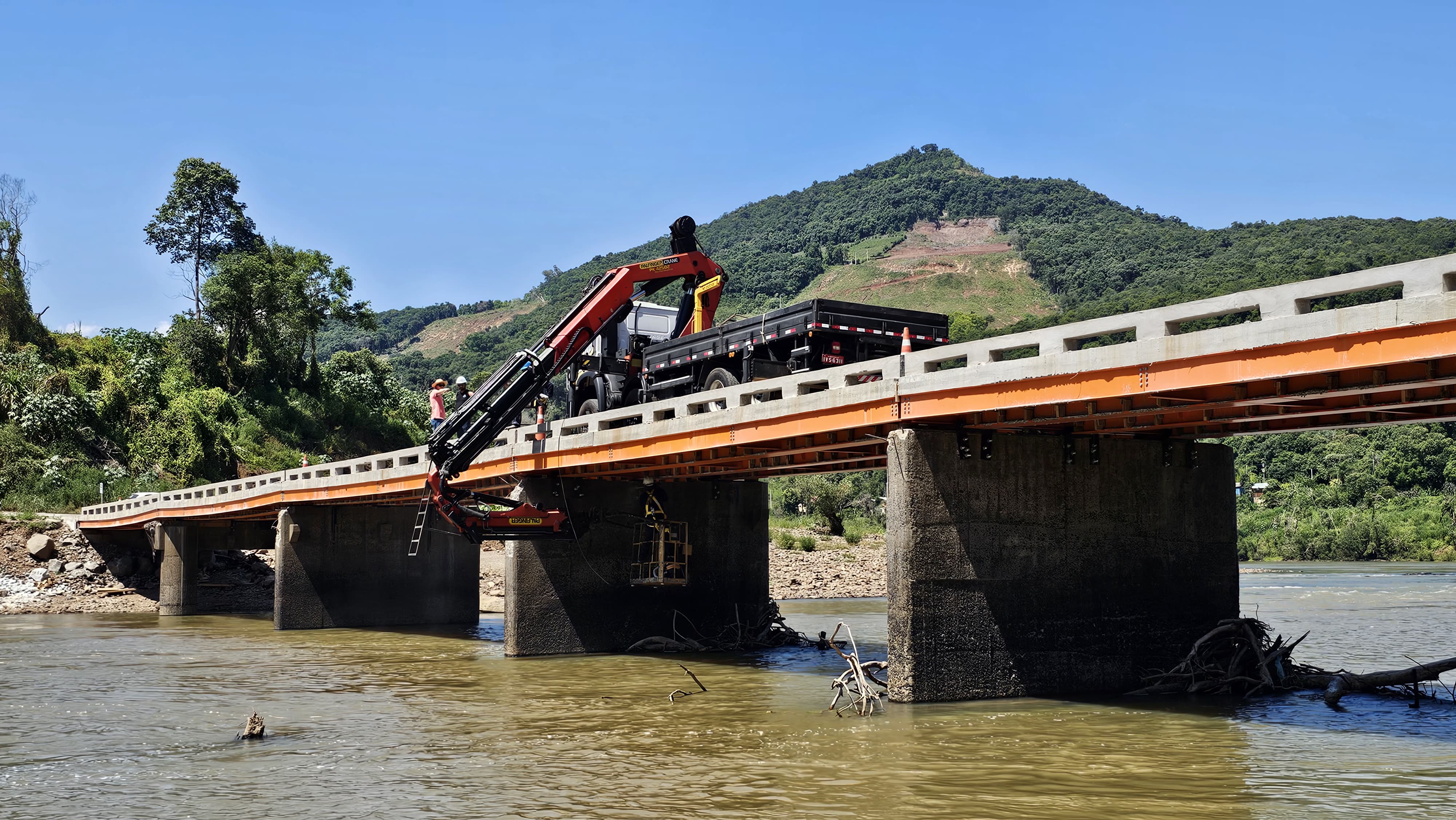 Ponte de Cotiporã segue com interrupções nesta sexta-feira (24)