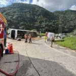 Acidente com ônibus em SC deixa 24 feridos