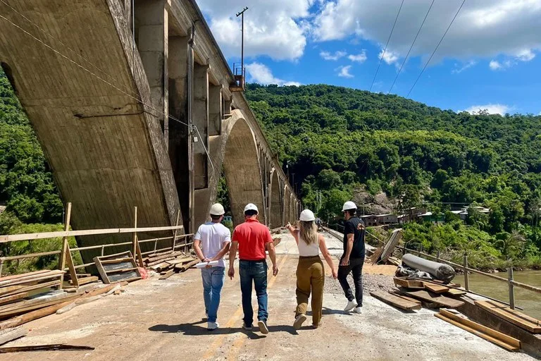 Obra tem investimento de R$ 9,6 milhões, financiado pelo Governo Federal.