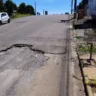 Buraco na rua gera indignação no bairro Universitário, em Bento Gonçalves