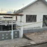 Residência interditada por conta da chuva no bairro Rio Branco.