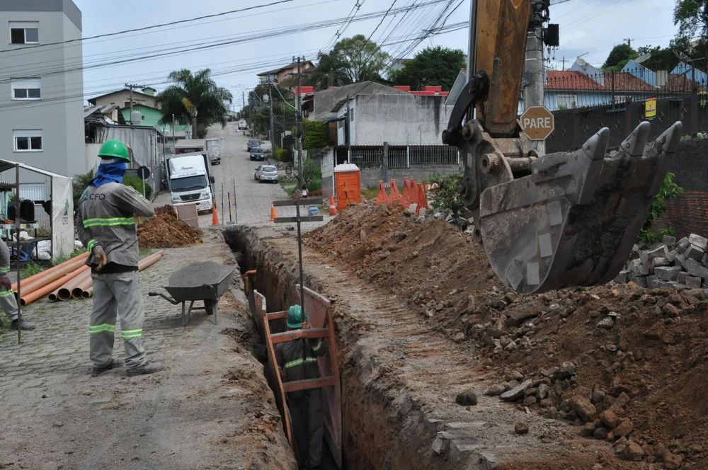 Oito obras do Samae alteram o trânsito em Caxias do Sul até sexta (17)