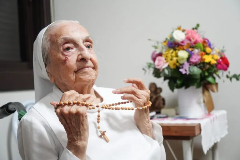 Aos 116 anos, morre a gaúcha Irmã Inah, a pessoa mais velha do mundo. Foto: Carlos Macedo/ LongeviQuest/Divulgação.