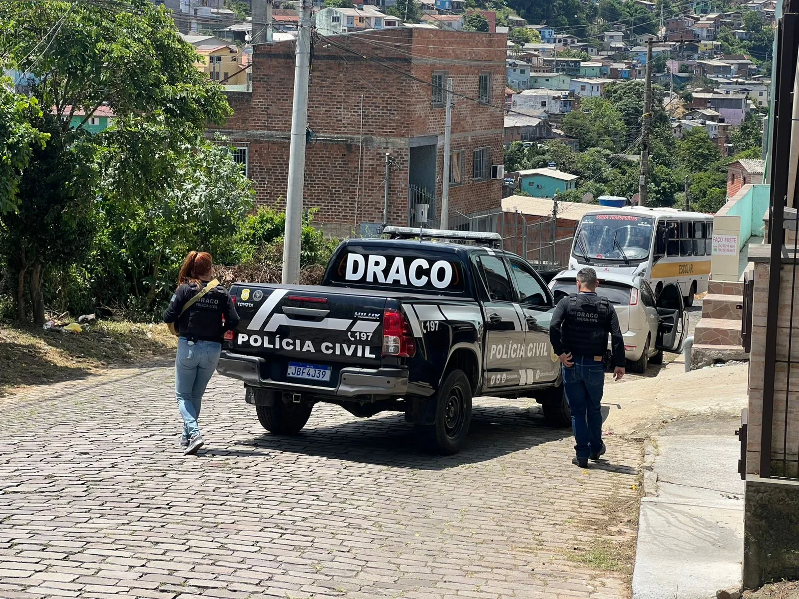 Durante operação Mercúrio, foram cumpridos mandados de busca e apreensão nos bairros Medianeira, Jardelino Ramos e Planalto