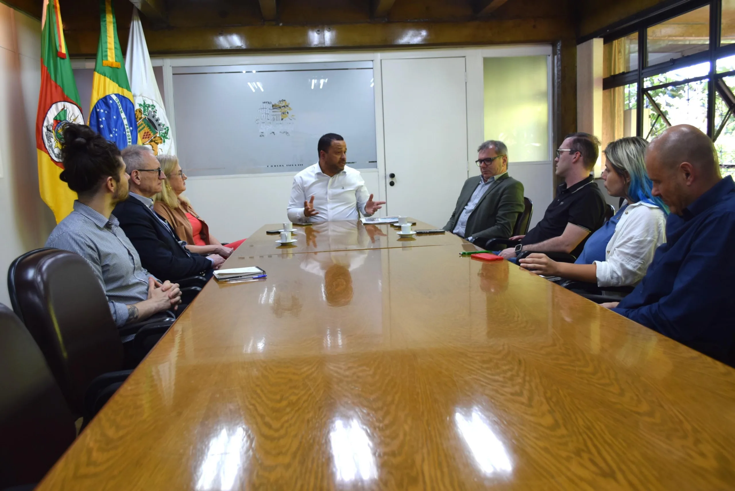 Lucas Caregnato recebeu Celestino Loro e diretores da CIC Caxias