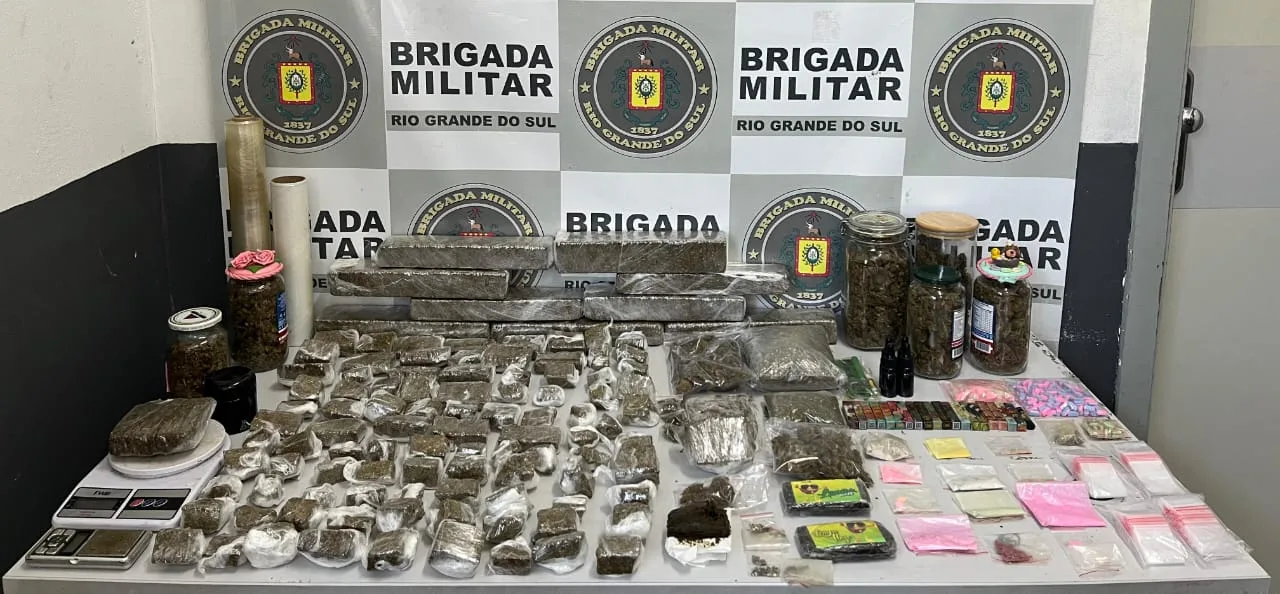 BM prende homem com nove tijolos de maconha em Caxias do Sul, a ação ocorreu no bairro São Giácomo