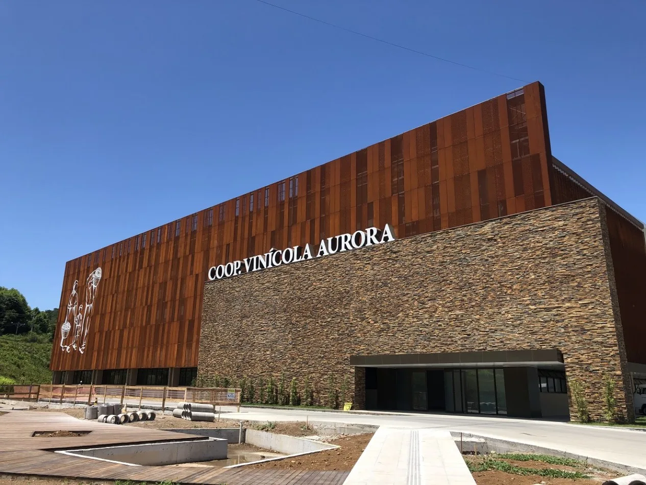 Cooperativa Vinícola Aurora celebra 94 anos de história