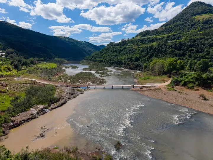 A nova ponte entre Cotiporã e Bento Gonçalves foi inaugurada em 28 de dezembro de 2024.