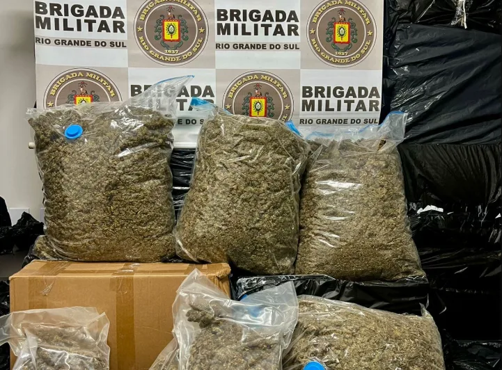 Brigada Militar apreende quase 200kg de drogas em Tramandaí