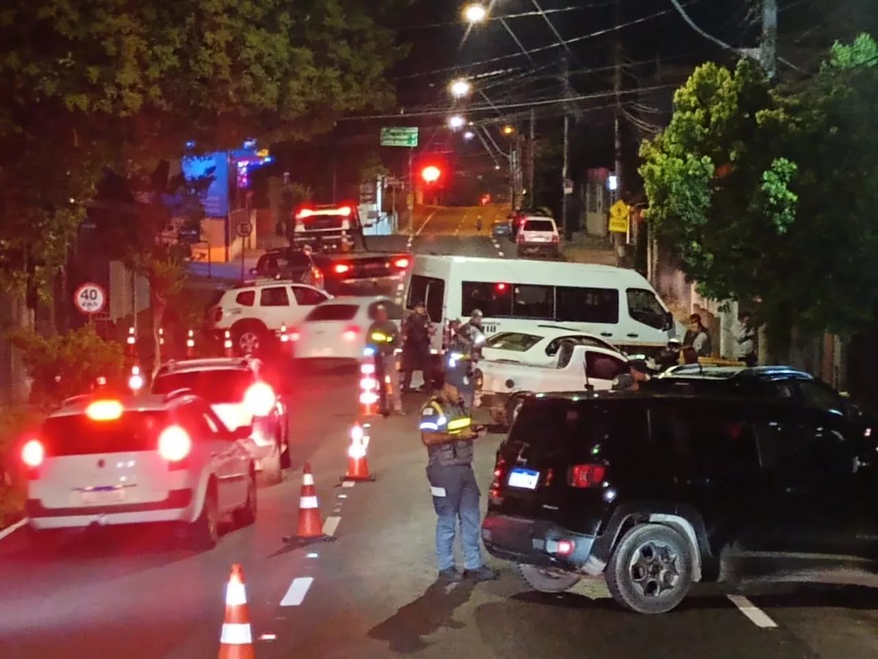 Agentes abordaram 65 carros durante a blitz - Foto: Divulgação/Prefeitura de Caxias do Sul