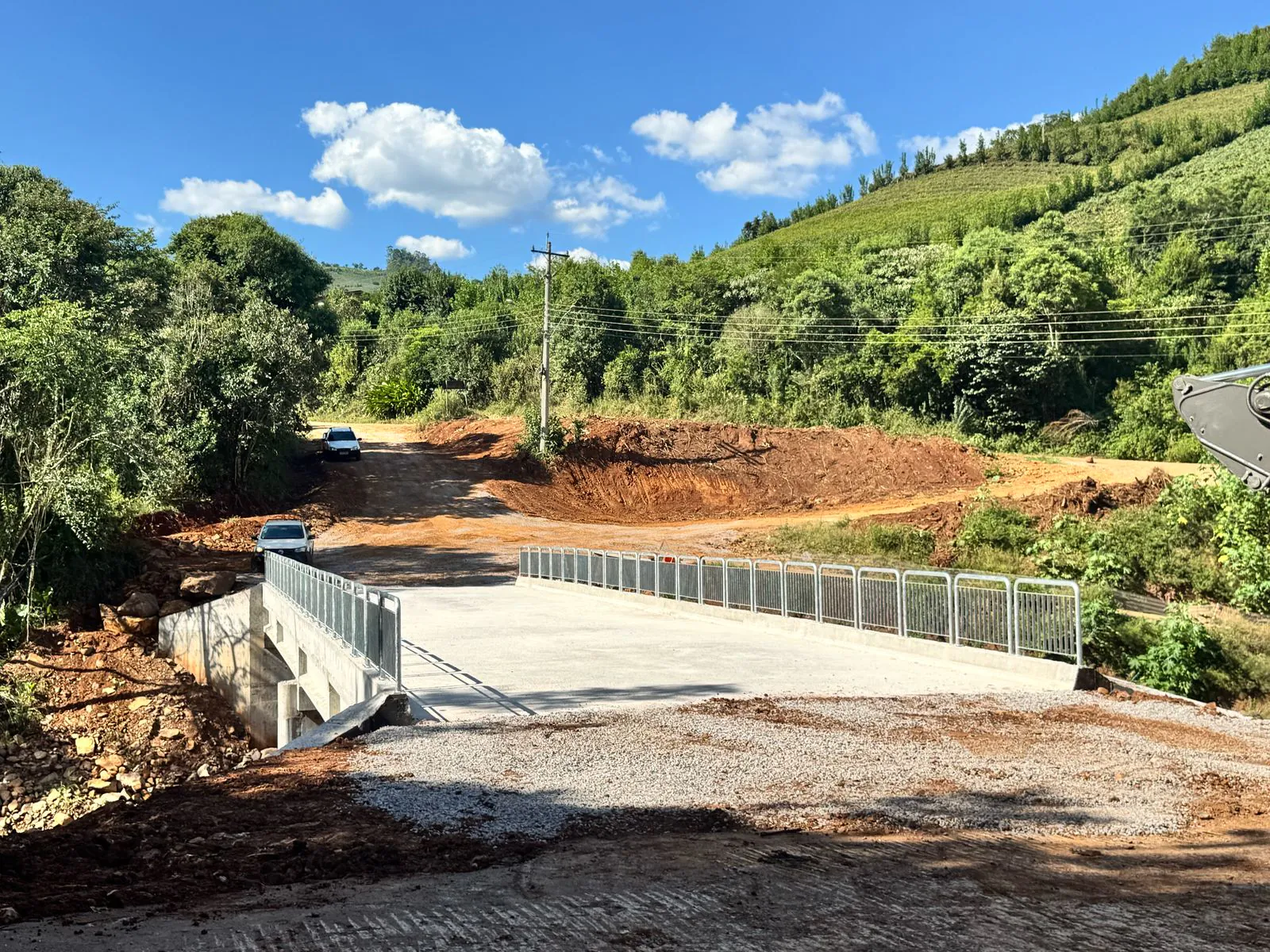 As novas pontes do Vale Aurora e da Linha Zemith, em Bento Gonçalves, foram liberadas para o tráfego de veículos nesta segunda-feira (24).