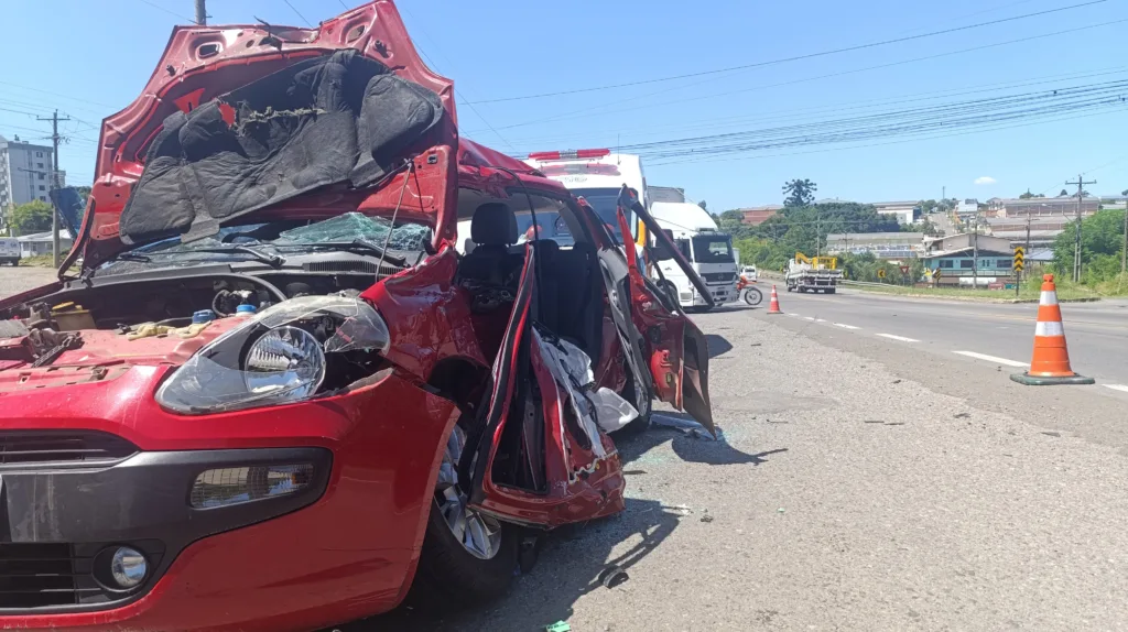 Acidente vitimou homem de 62 anos na Rota do Sol, em Caxias do Sul (Fotos: Maicon Rech/Grupo RSCOM)