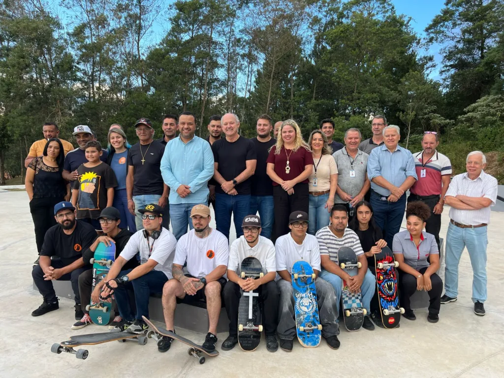 Inaugurada a Pista de Skate no Complexo Esportivo da Zona Norte. Foto: Divulgação Assessoria Vereador Lucas Caregnato.
