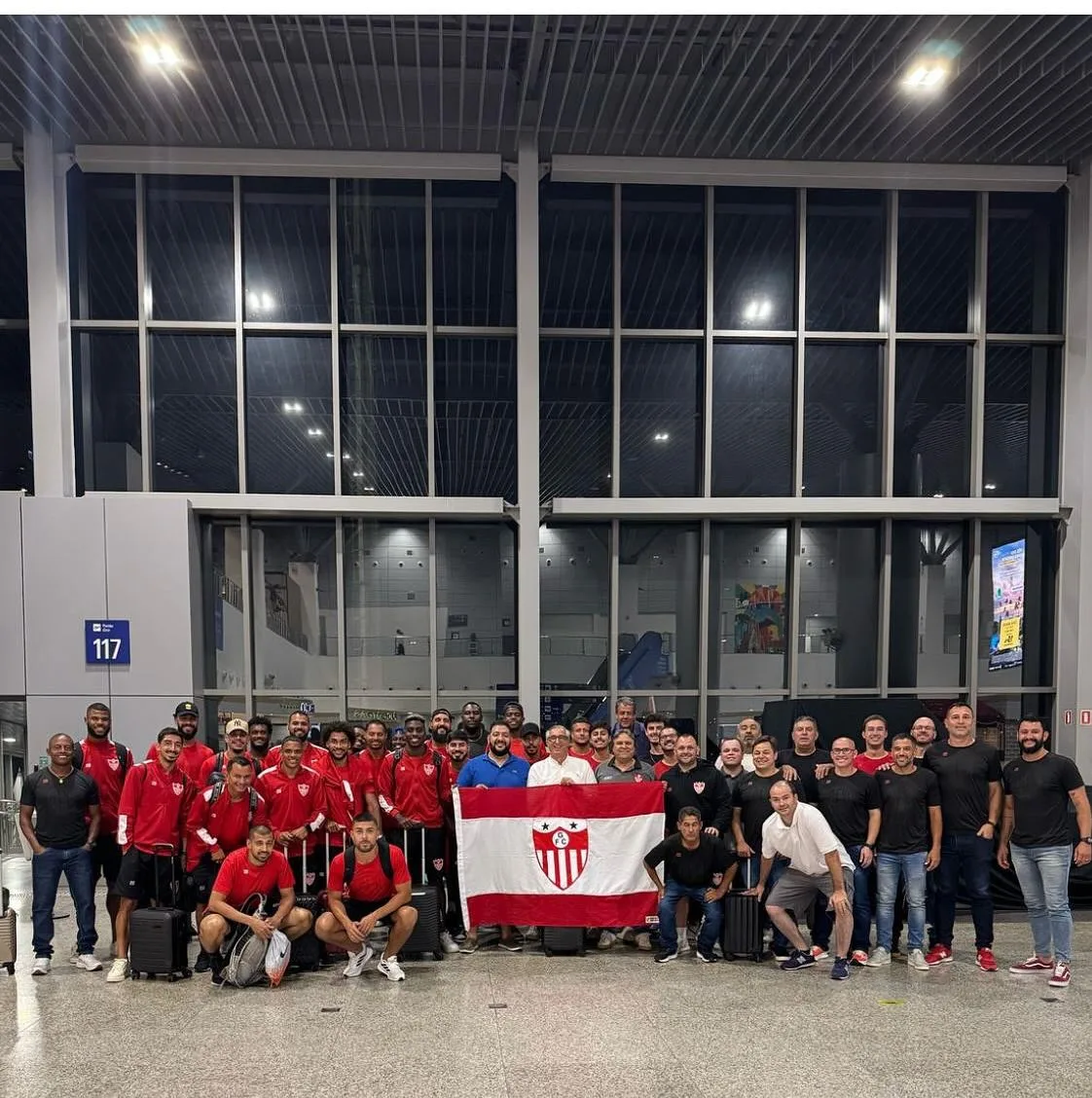 Time bageense fez sua primeira viagem de avião na história. Foto: Guarany, divulgação