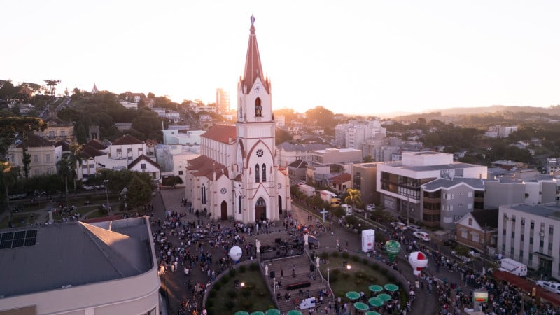 Garibaldi celebra suas raízes italianas com música, gastronomia e tradição familiar. Foto: Assessoria de Comunicação Social Município de Garibaldi/Reprodução.