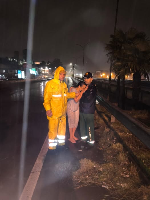 Mulher é salva no Viaduto Campo dos Bugres. Reprodução Redes Sociais de Daniel Matias.