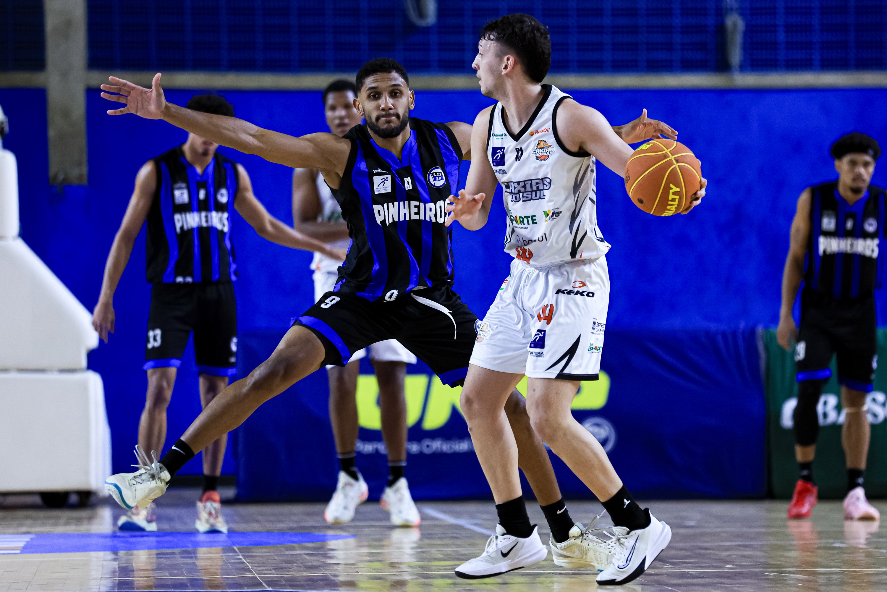 Caxias do Sul Basquete sofre derrota para o Pinheiros