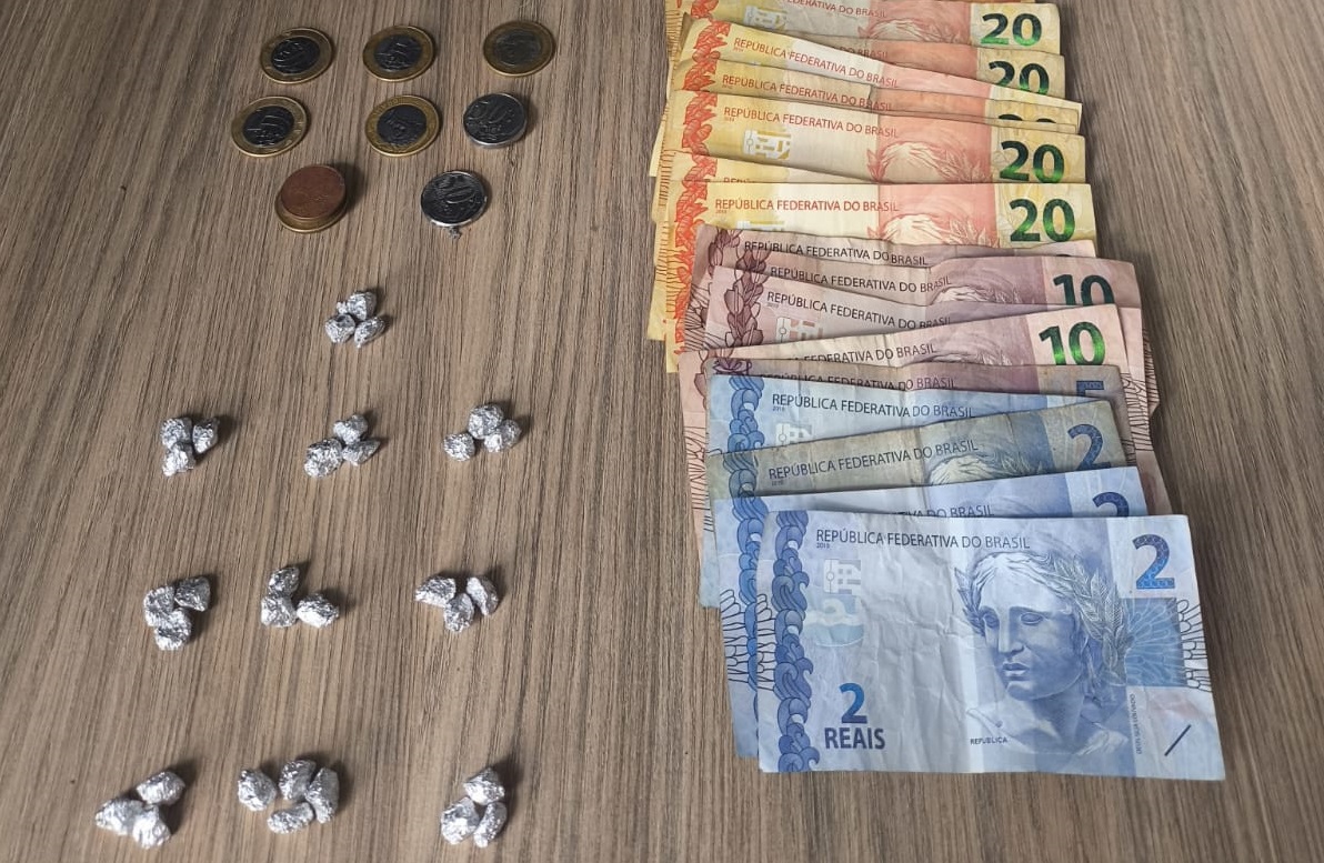 Dupla é presa por tráfico de drogas no bairro Conceição em Bento Gonçalves